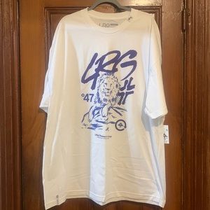 NWT! LRG Men’s T-Shirt. Size:3XL